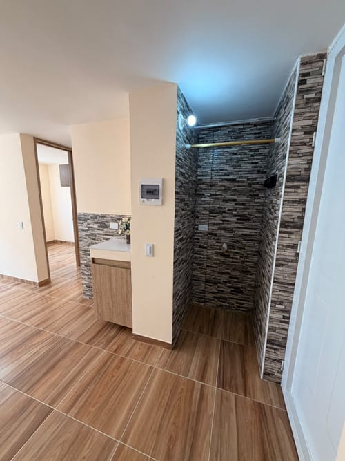 Apartamento de 2 alcobas en arriendo en Ricaurte, Bogotá, 40 m² · foto 4 de 15