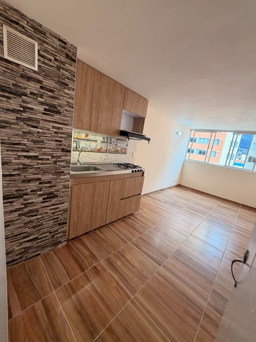 Apartamento de 2 alcobas en arriendo en Ricaurte, Bogotá, 40 m² · foto 2 de 15