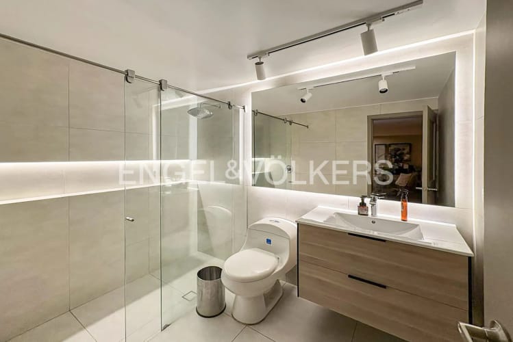 Apartamento de 3 alcobas en venta en Los Rosales, Bogotá, 183 m² · foto 11 de 14