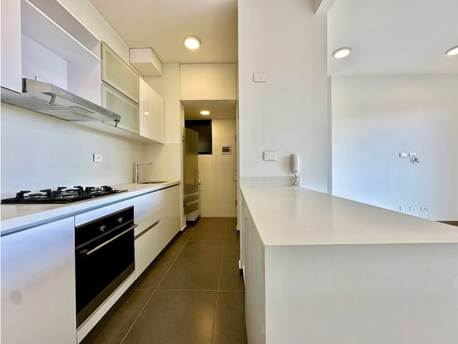 Apartamento de 3 alcobas en venta en Ciudad Salitre, Bogotá, 78 m² · foto 7 de 24