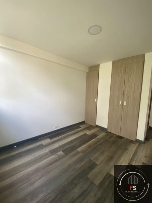 Apartamento de 4 alcobas en arriendo en Asomadera No.2, Medellín, 105 m² · foto 10 de 16