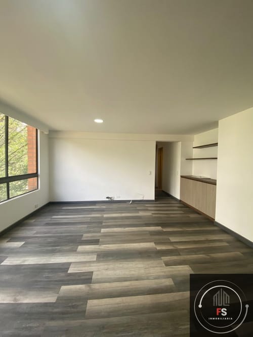 Apartamento de 4 alcobas en arriendo en Asomadera No.2, Medellín, 105 m² · foto 12 de 16