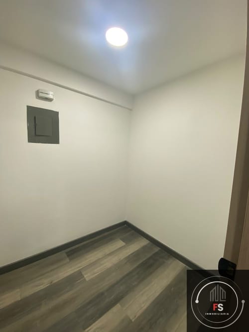 Apartamento de 4 alcobas en arriendo en Asomadera No.2, Medellín, 105 m² · foto 14 de 16