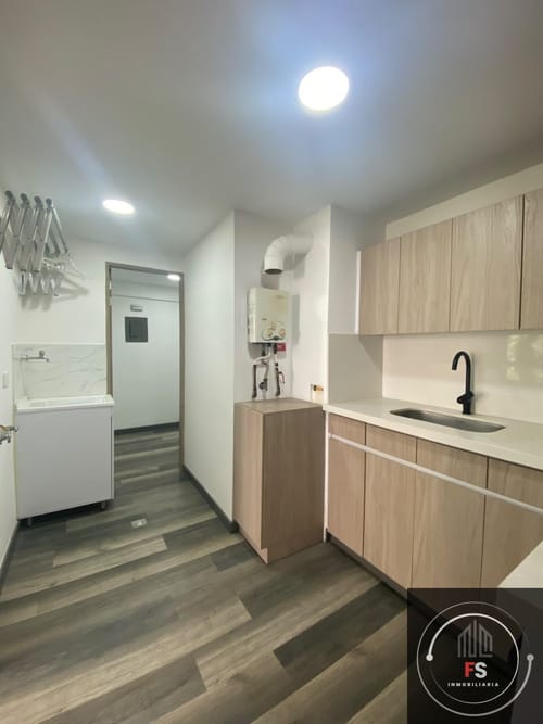 Apartamento de 4 alcobas en arriendo en Asomadera No.2, Medellín, 105 m² · foto 15 de 16