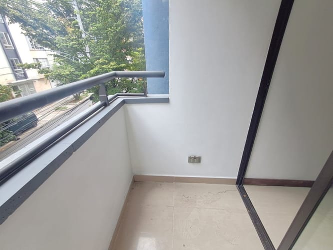 Apartaestudio en arriendo en La Floresta, Medellín, 33 m² · foto 10 de 16