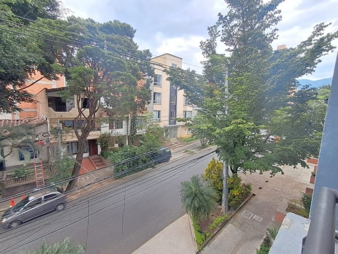 Apartaestudio en arriendo en La Floresta, Medellín, 33 m² · foto 11 de 16
