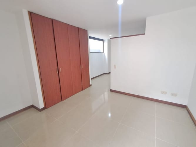 Apartaestudio en arriendo en La Floresta, Medellín, 33 m² · foto 12 de 16