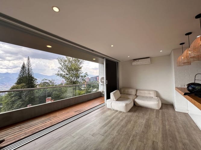 Apartamento de 1 alcoba en arriendo en El Poblado, Medellín, 68 m² · foto 2 de 14