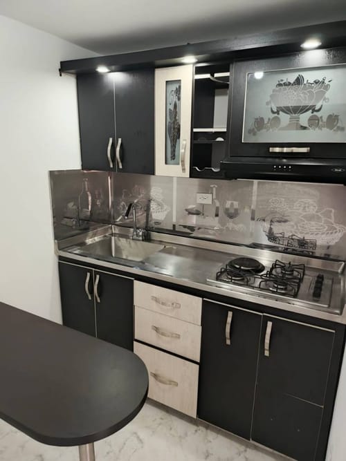 Apartaestudio en arriendo en Monteclaro, Medellín, 32 m² · foto 6 de 10