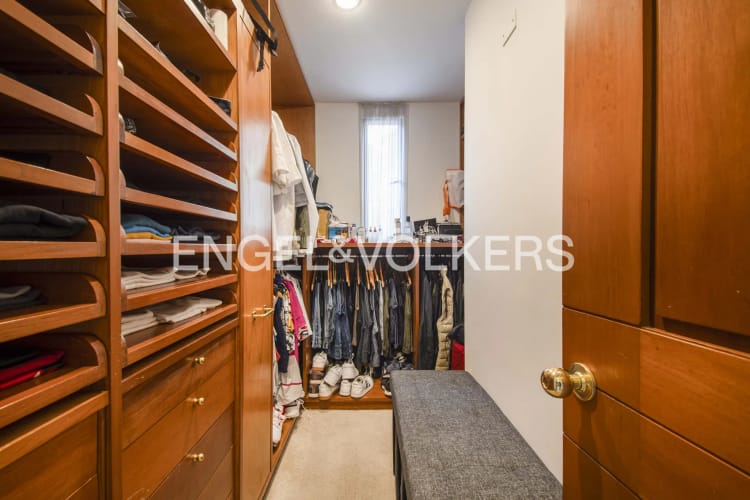 Apartamento de 4 alcobas en venta en Los Rosales, Bogotá, 251 m² · foto 15 de 22