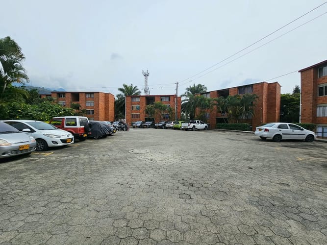 Apartamento de 3 alcobas en arriendo en Antonio Nariño, Medellín, 70 m² · foto 18 de 18