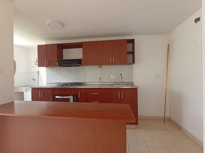 Apartamento de 2 alcobas en venta en La America, Medellín, 55 m² · foto 7 de 19