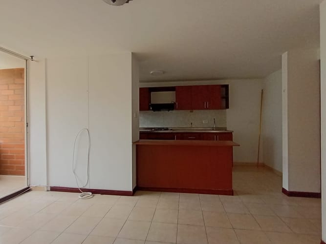 Apartamento de 2 alcobas en venta en La America, Medellín, 55 m² · foto 4 de 19