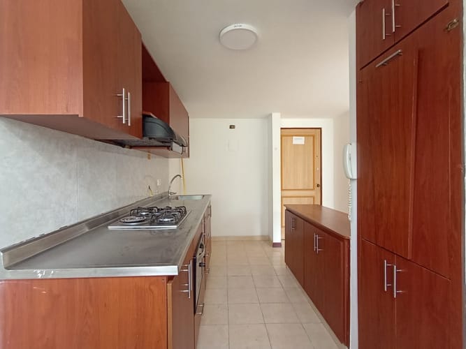 Apartamento de 2 alcobas en venta en La America, Medellín, 55 m² · foto 8 de 19
