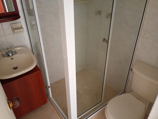 Apartamento de 2 alcobas en venta en La America, Medellín, 55 m² · foto 12 de 19