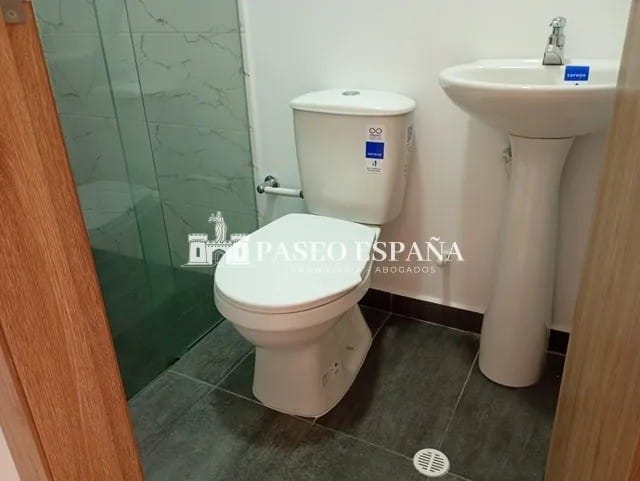 Apartamento de 3 alcobas en arriendo en El Poblado, Girón, 50 m² · foto 6 de 9