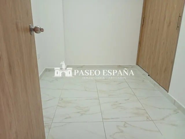 Apartamento de 3 alcobas en arriendo en El Poblado, Girón, 50 m² · foto 5 de 9