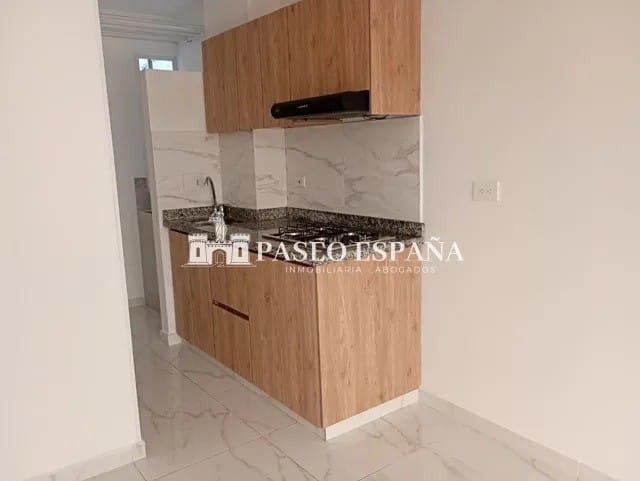 Apartamento de 3 alcobas en arriendo en El Poblado, Girón, 50 m² · foto 2 de 9