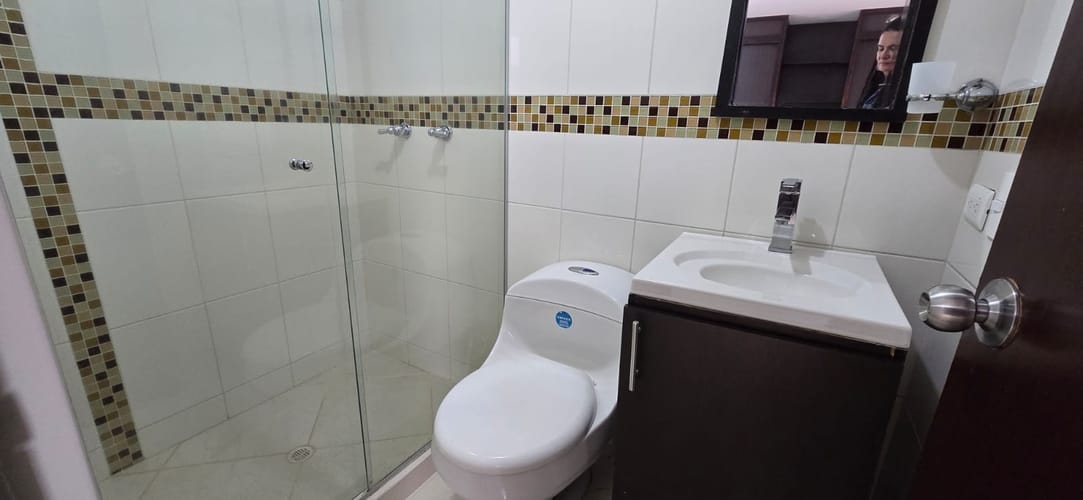 Apartamento de 3 alcobas en venta en Calasanz, Medellín, 75 m² · foto 15 de 24