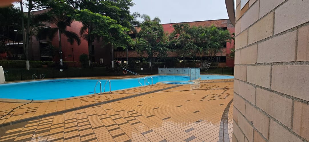 Apartamento de 3 alcobas en venta en Calasanz, Medellín, 75 m² · foto 21 de 24