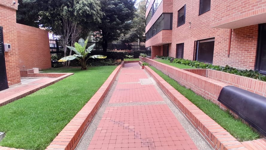 Apartamento de 3 alcobas en venta en Multicentro, Bogotá, 136 m² · foto 11 de 13