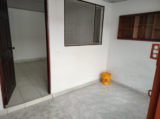 Casa de 7 alcobas en venta en Madelena, Bogotá, 256 m² · foto 3 de 24