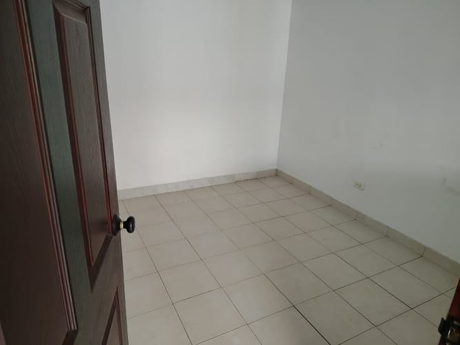Casa de 7 alcobas en venta en Madelena, Bogotá, 256 m² · foto 4 de 24
