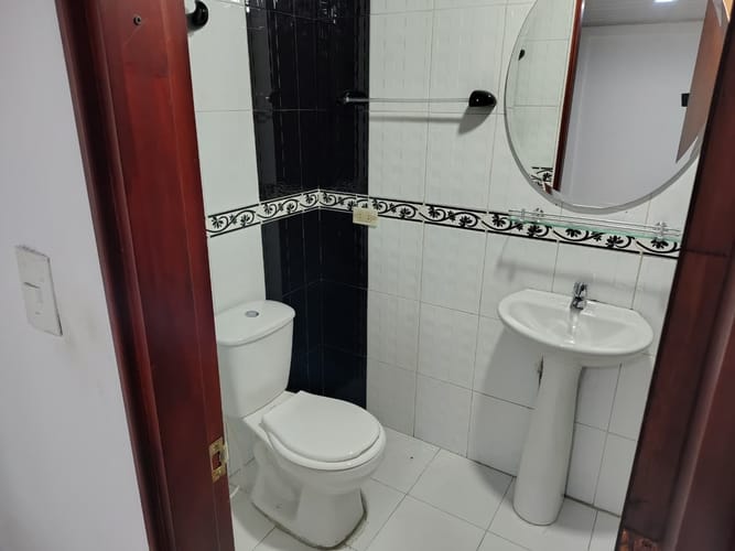 Casa de 7 alcobas en venta en Madelena, Bogotá, 256 m² · foto 9 de 24