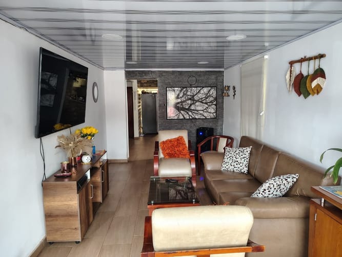 Casa de 7 alcobas en venta en Madelena, Bogotá, 256 m² · foto 17 de 24