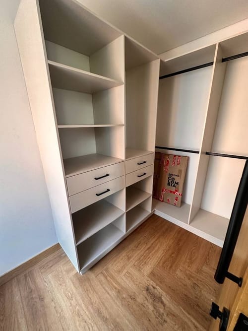 Apartamento de 2 alcobas en arriendo en Loma Del Campestre, Medellín, 150 m² · foto 10 de 17
