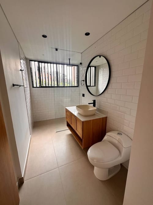 Apartamento de 2 alcobas en arriendo en Loma Del Campestre, Medellín, 150 m² · foto 16 de 17