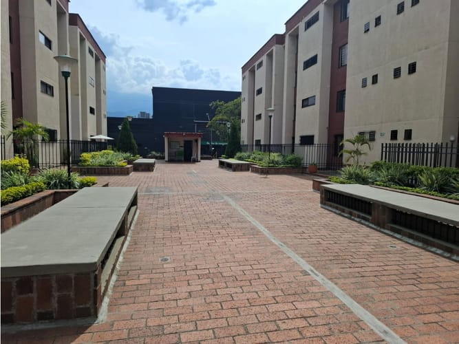 Apartamento de 3 alcobas en venta en Quintas De Don Simon, Cali, 86 m² · foto 14 de 17