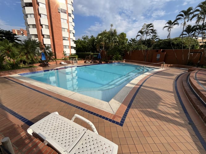 Apartamento de 3 alcobas en arriendo en Quintas De Don Simon, Cali, 100 m² · foto 6 de 24