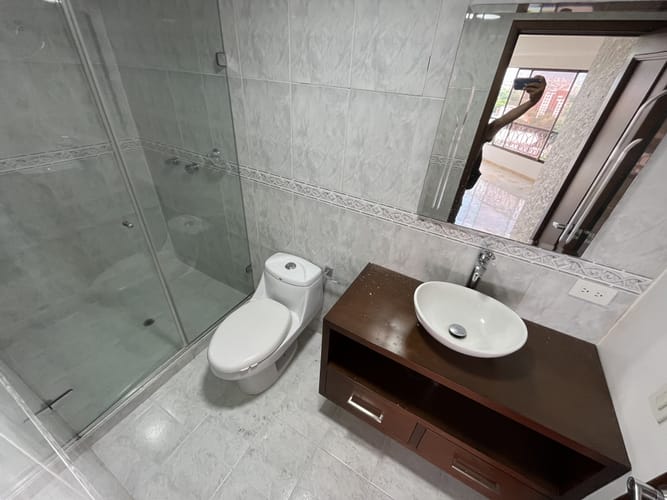 Apartamento de 3 alcobas en arriendo en Quintas De Don Simon, Cali, 100 m² · foto 11 de 24