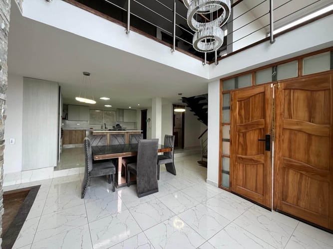 Casa de 4 alcobas en arriendo en Mugá, Envigado, 550 m² · foto 5 de 20