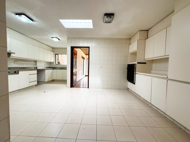 Apartamento de 2 alcobas en arriendo en Chapinero, Bogotá, 200 m² · foto 10 de 23