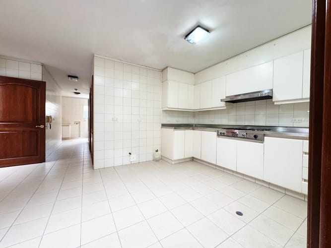 Apartamento de 2 alcobas en arriendo en Chapinero, Bogotá, 200 m² · foto 11 de 23