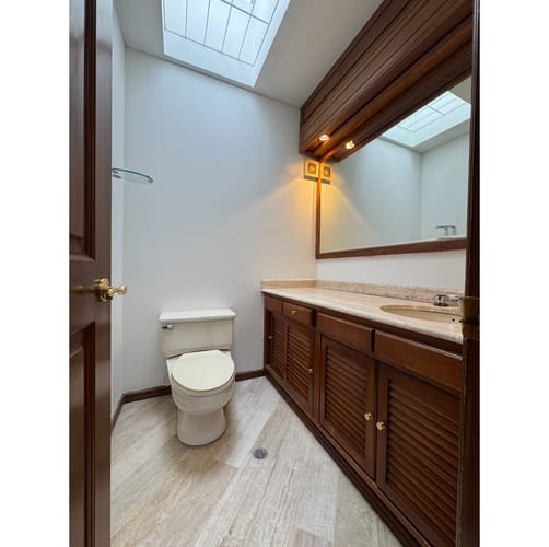 Apartamento de 2 alcobas en arriendo en Chapinero, Bogotá, 200 m² · foto 15 de 23
