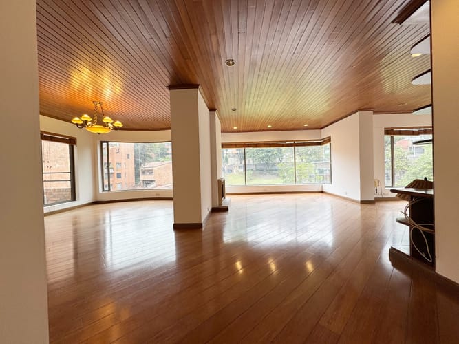 Apartamento de 2 alcobas en arriendo en Chapinero, Bogotá, 200 m² · foto 3 de 23