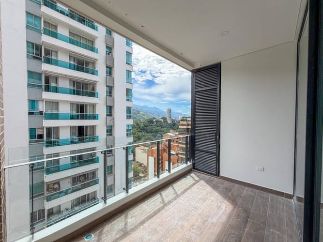 Apartamento de 2 alcobas en venta en Cabecera Del Llano, Bucaramanga, 140 m² · foto 5 de 12