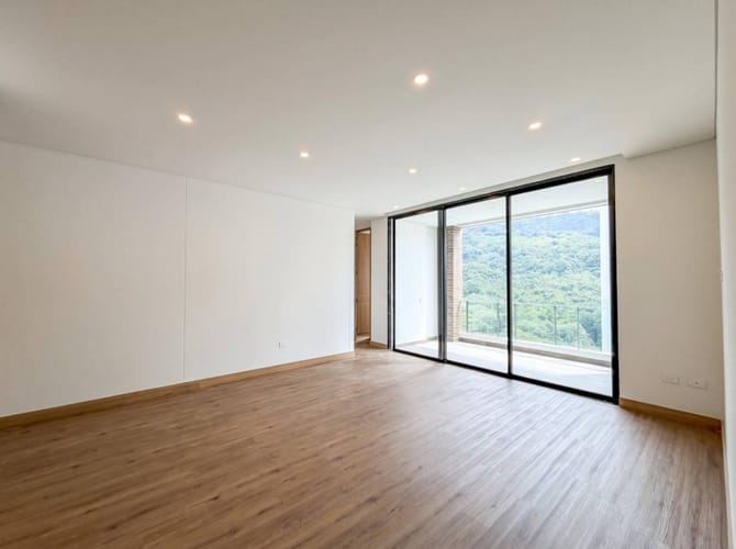Apartamento de 2 alcobas en venta en Cabecera Del Llano, Bucaramanga, 140 m² · foto 9 de 12