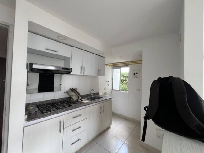 Apartamento de 2 alcobas en arriendo en Cr. Los Naranjos, Jamundí, 72 m² · foto 4 de 24