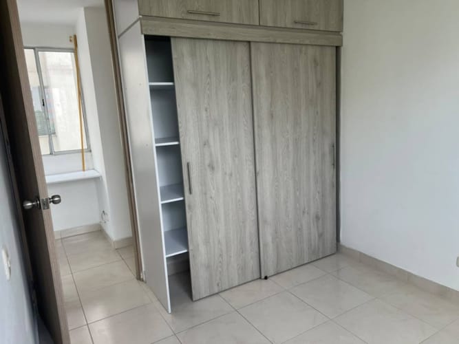 Apartamento de 2 alcobas en arriendo en Cr. Los Naranjos, Jamundí, 72 m² · foto 14 de 24