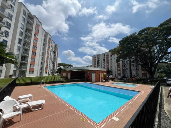 Apartamento de 2 alcobas en arriendo en Cr. Los Naranjos, Jamundí, 72 m² · foto 18 de 24