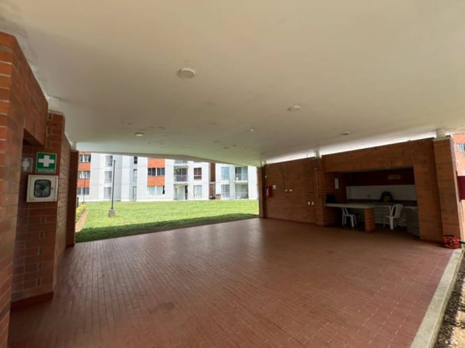 Apartamento de 2 alcobas en arriendo en Cr. Los Naranjos, Jamundí, 72 m² · foto 20 de 24