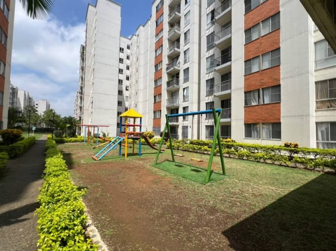 Apartamento de 2 alcobas en arriendo en Cr. Los Naranjos, Jamundí, 72 m² · foto 22 de 24