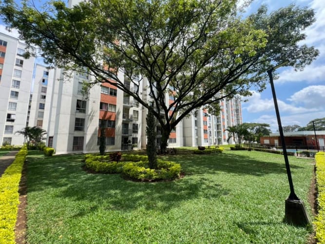 Apartamento de 2 alcobas en arriendo en Cr. Los Naranjos, Jamundí, 72 m² · foto 23 de 24