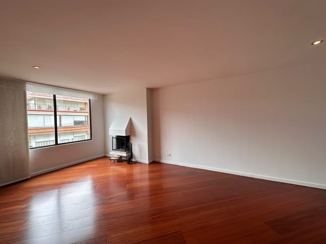 Apartamento de 2 alcobas en arriendo en Santa Barbara, Bogotá, 90 m² · foto 11 de 21
