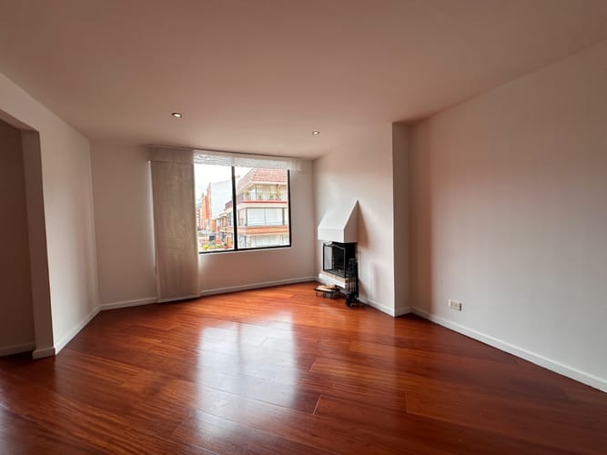 Apartamento de 2 alcobas en arriendo en Santa Barbara, Bogotá, 90 m² · foto 5 de 21