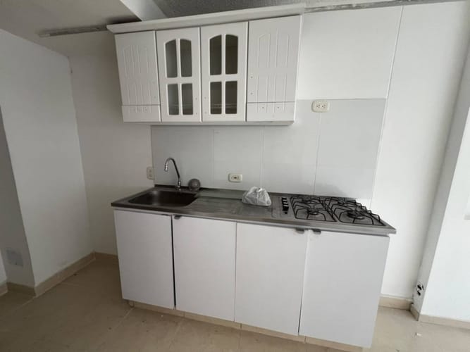 Apartamento de 2 alcobas en arriendo en Conjunto La Guabinera, Yumbo, 57 m² · foto 3 de 18